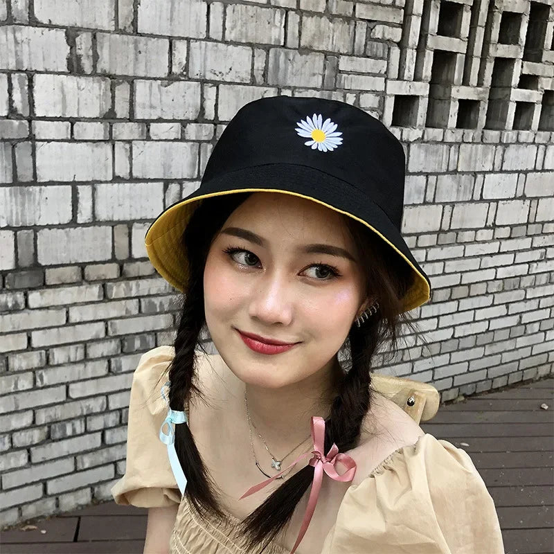 Daisy Double-Sided Bucket Hat